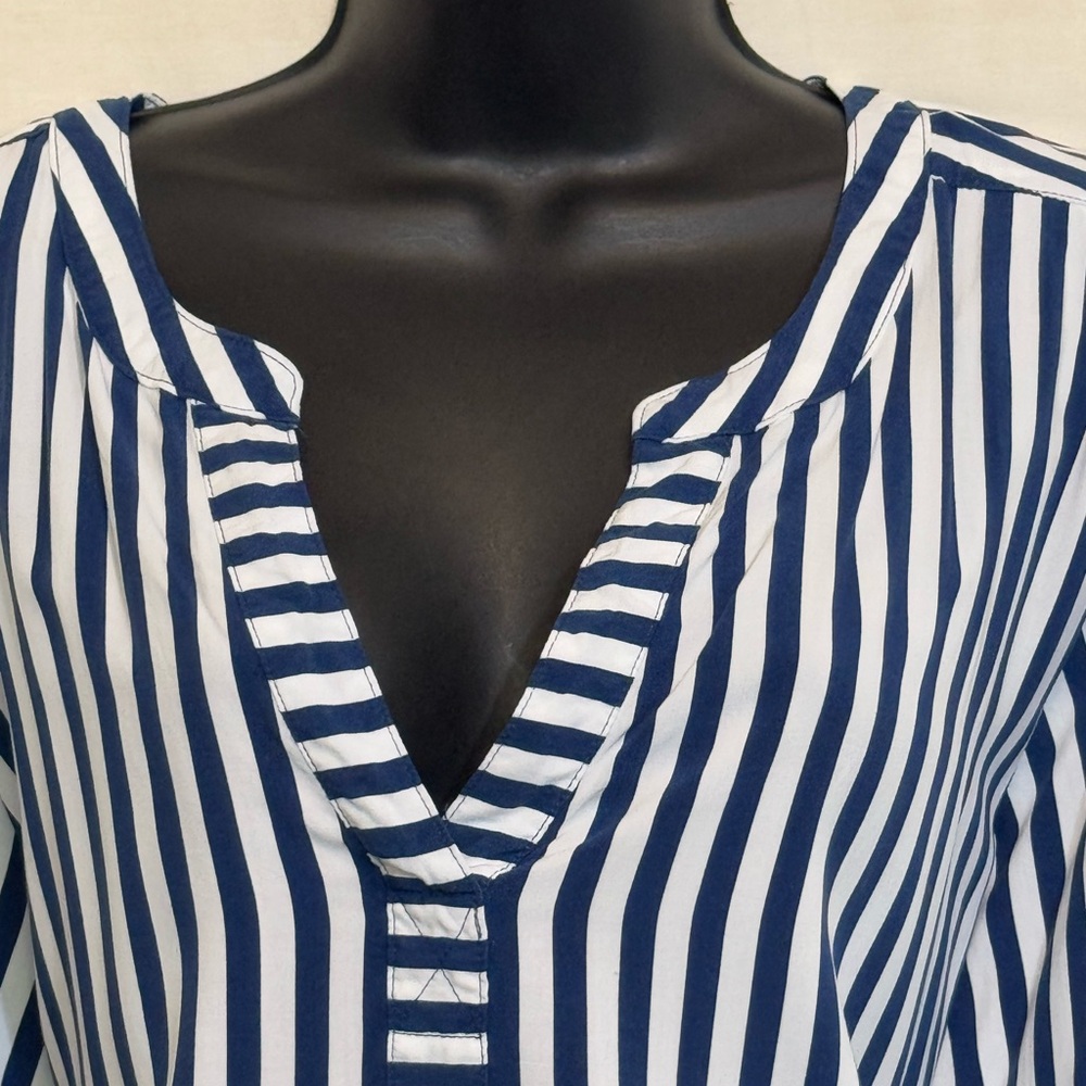C-119 Jane &‎ Delancey PLUS SIZE 2X Blue & White Stripe Long Sleeve Blouse - Picture 5 of 15